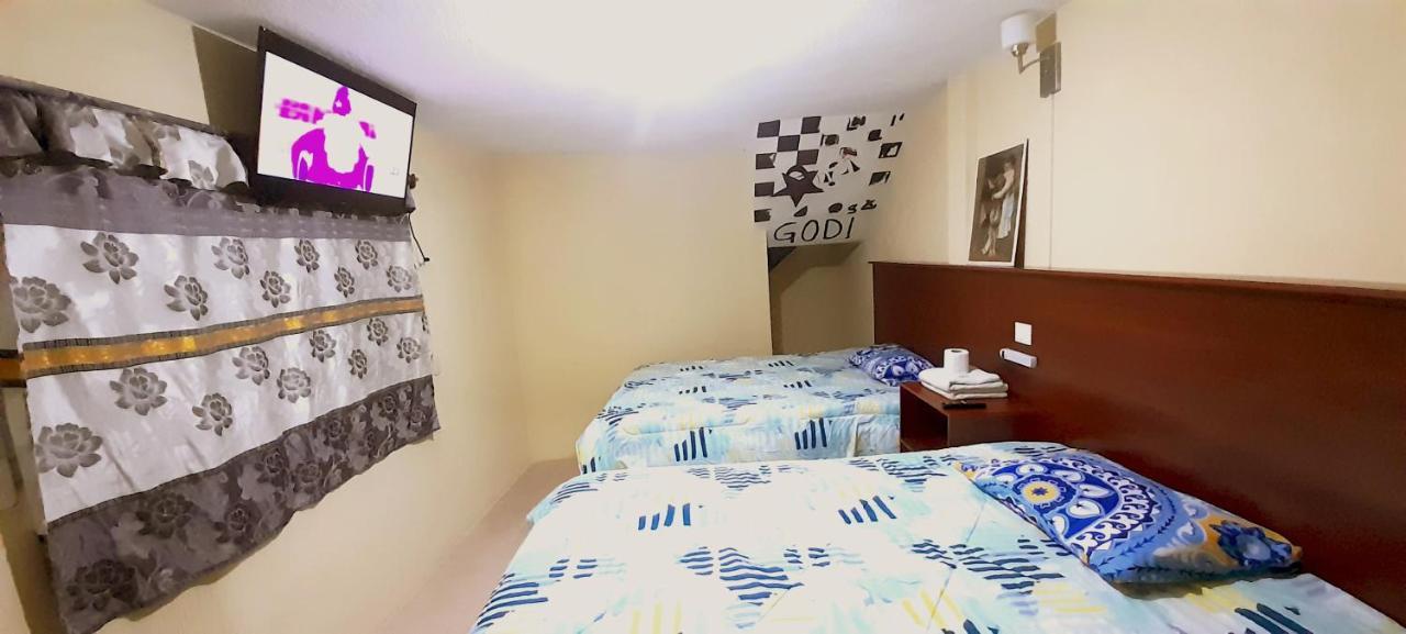 Hotel Ideal, Your House In Quetzaltenango ภายนอก รูปภาพ