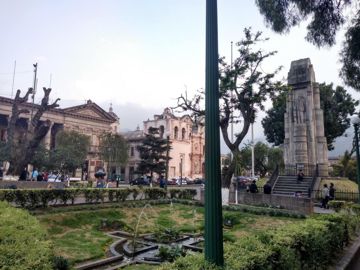 Hotel Ideal, Your House In Quetzaltenango ภายนอก รูปภาพ
