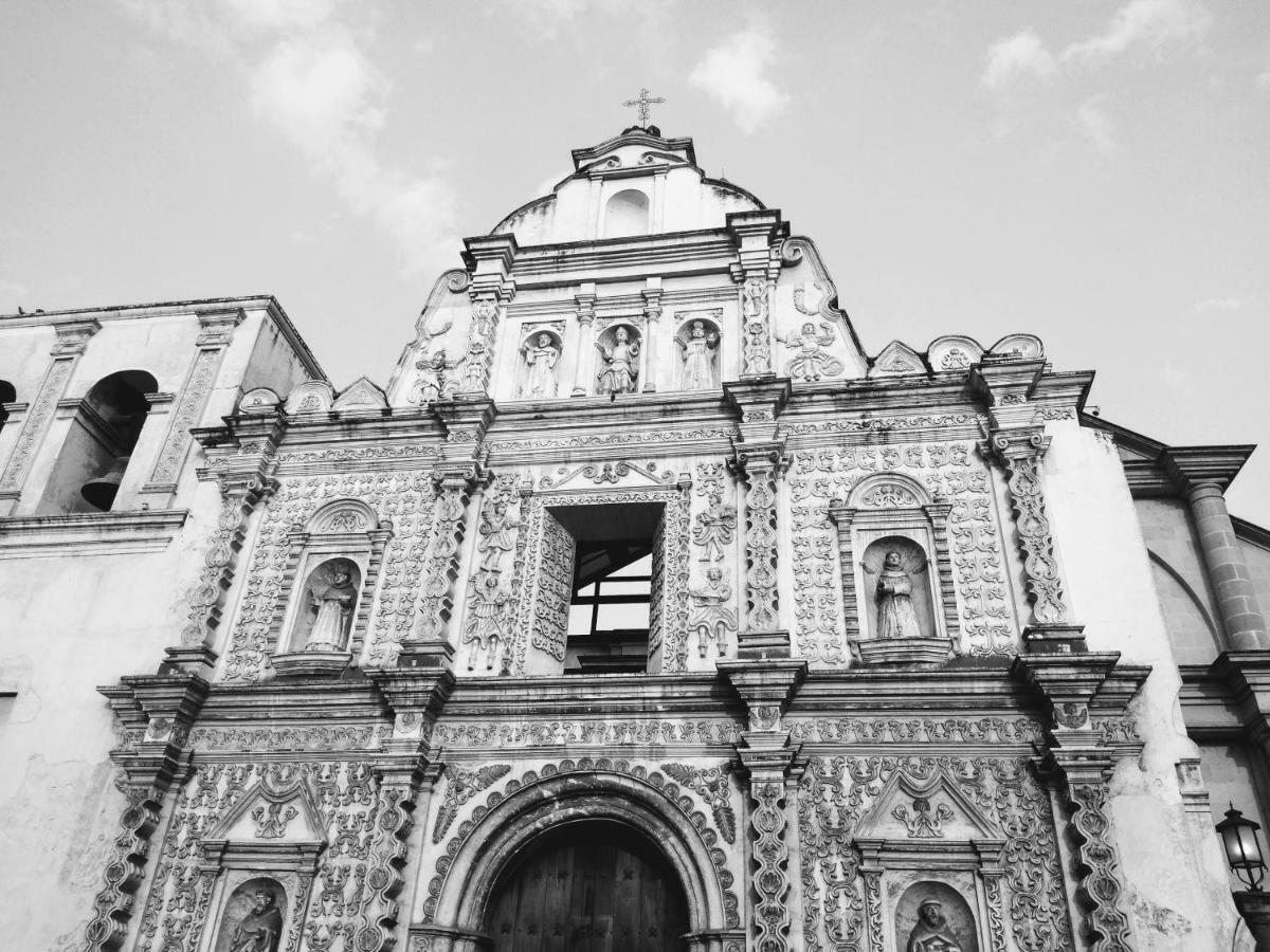 Hotel Ideal, Your House In Quetzaltenango ภายนอก รูปภาพ